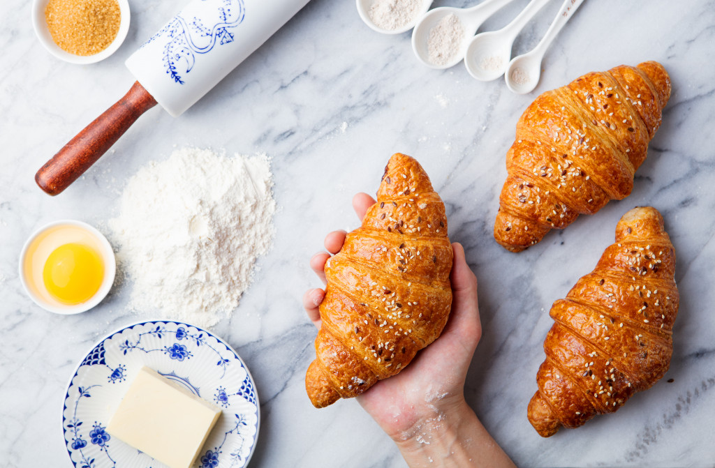 Ingredients required to make a croissant